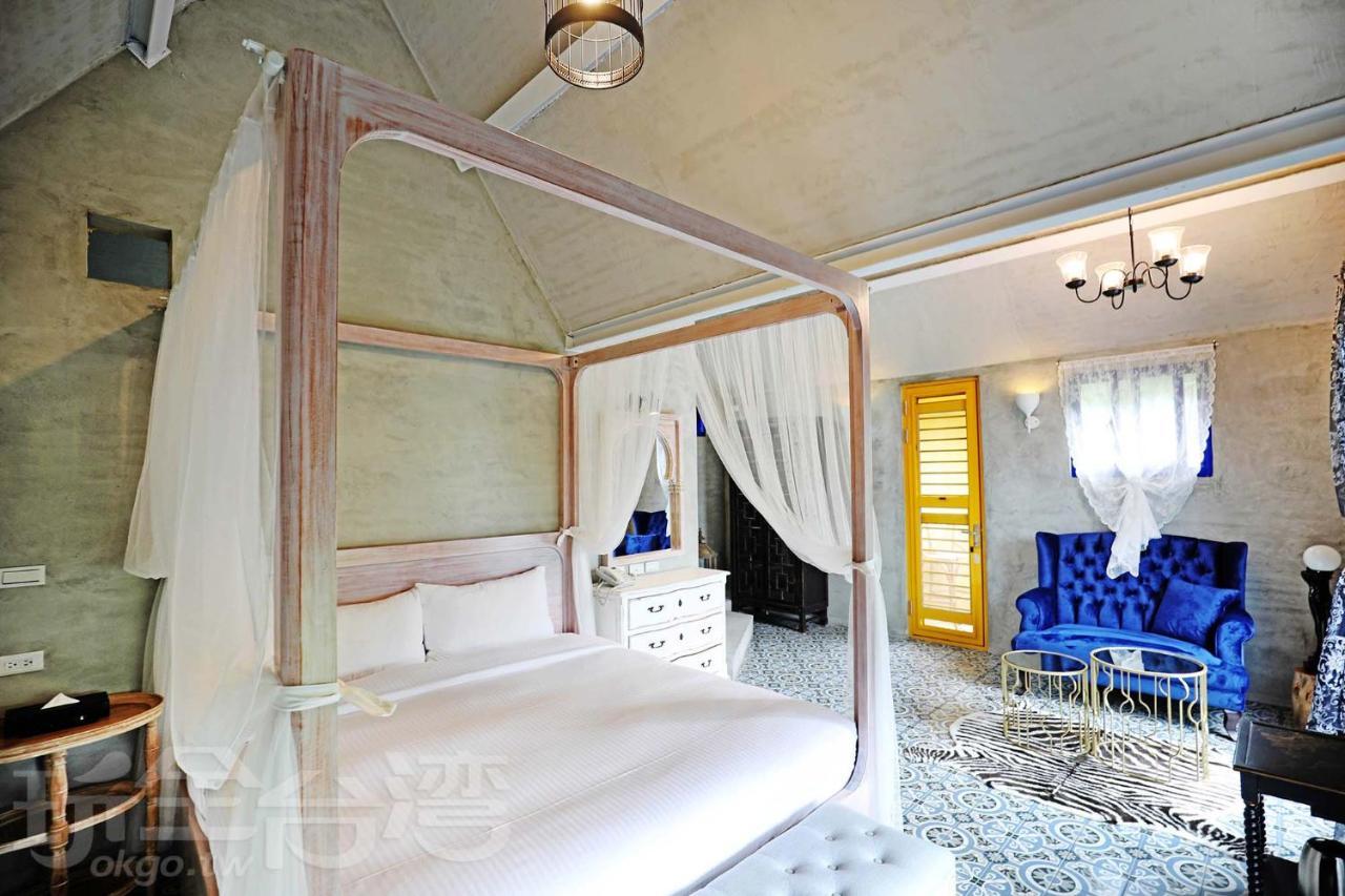 Bed and Breakfast Moose & Squirrel Ren'ai Esterno foto