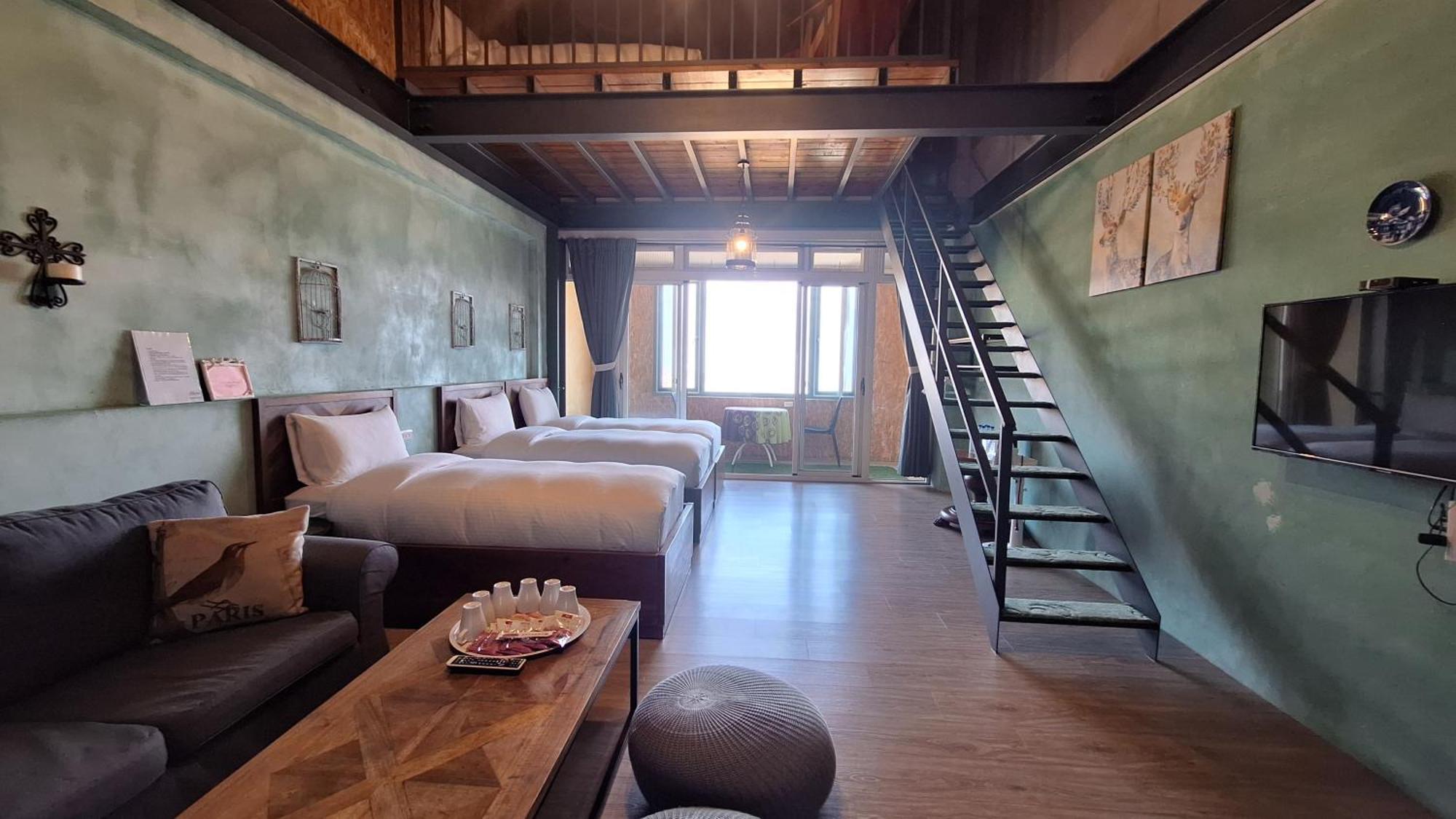 Bed and Breakfast Moose & Squirrel Ren'ai Esterno foto