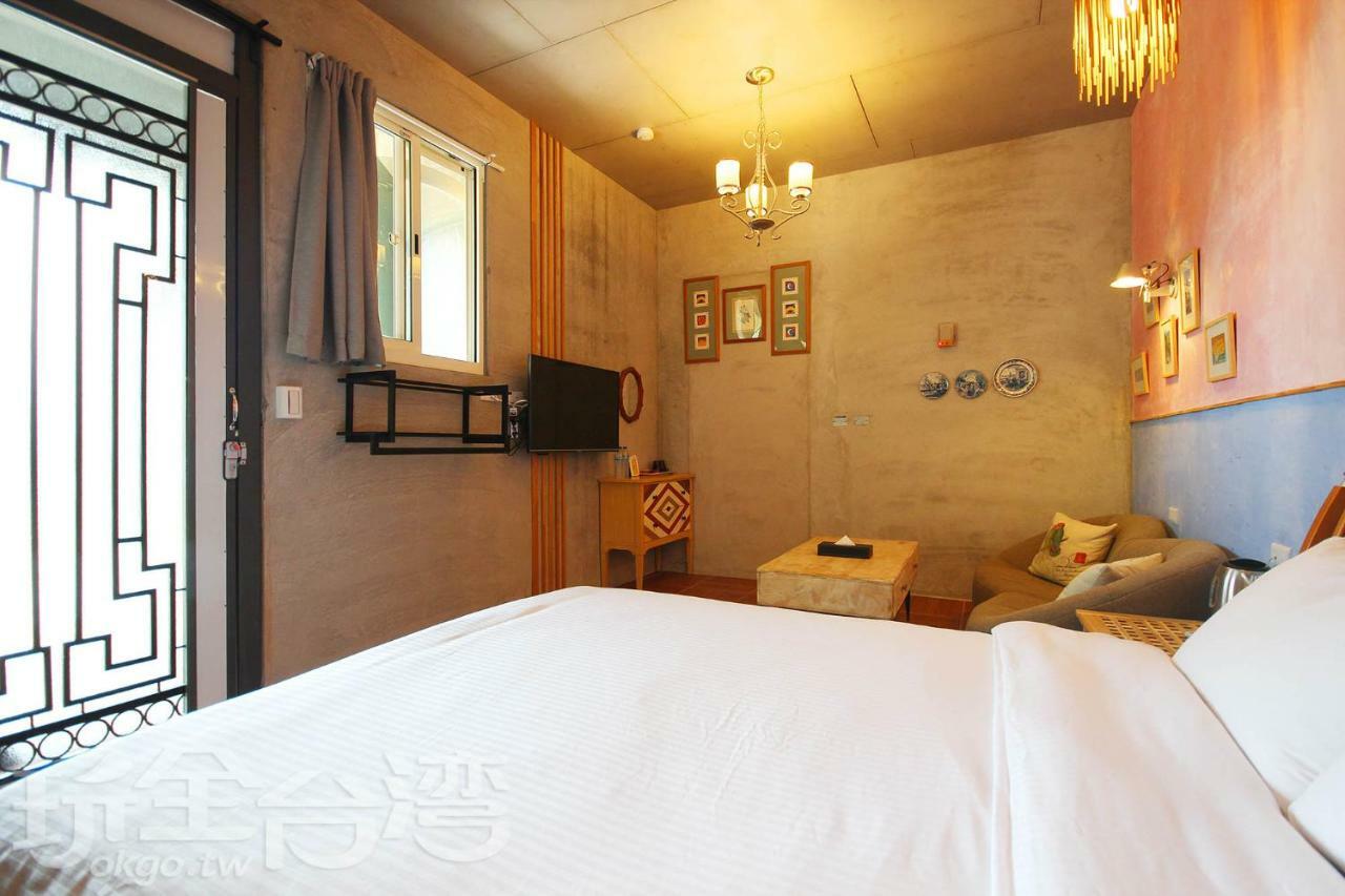 Bed and Breakfast Moose & Squirrel Ren'ai Esterno foto