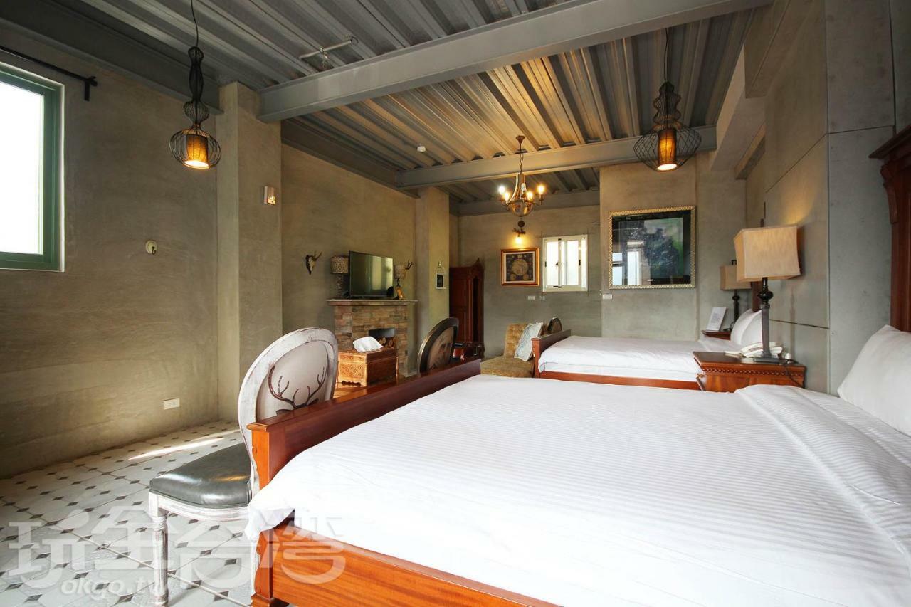 Bed and Breakfast Moose & Squirrel Ren'ai Esterno foto