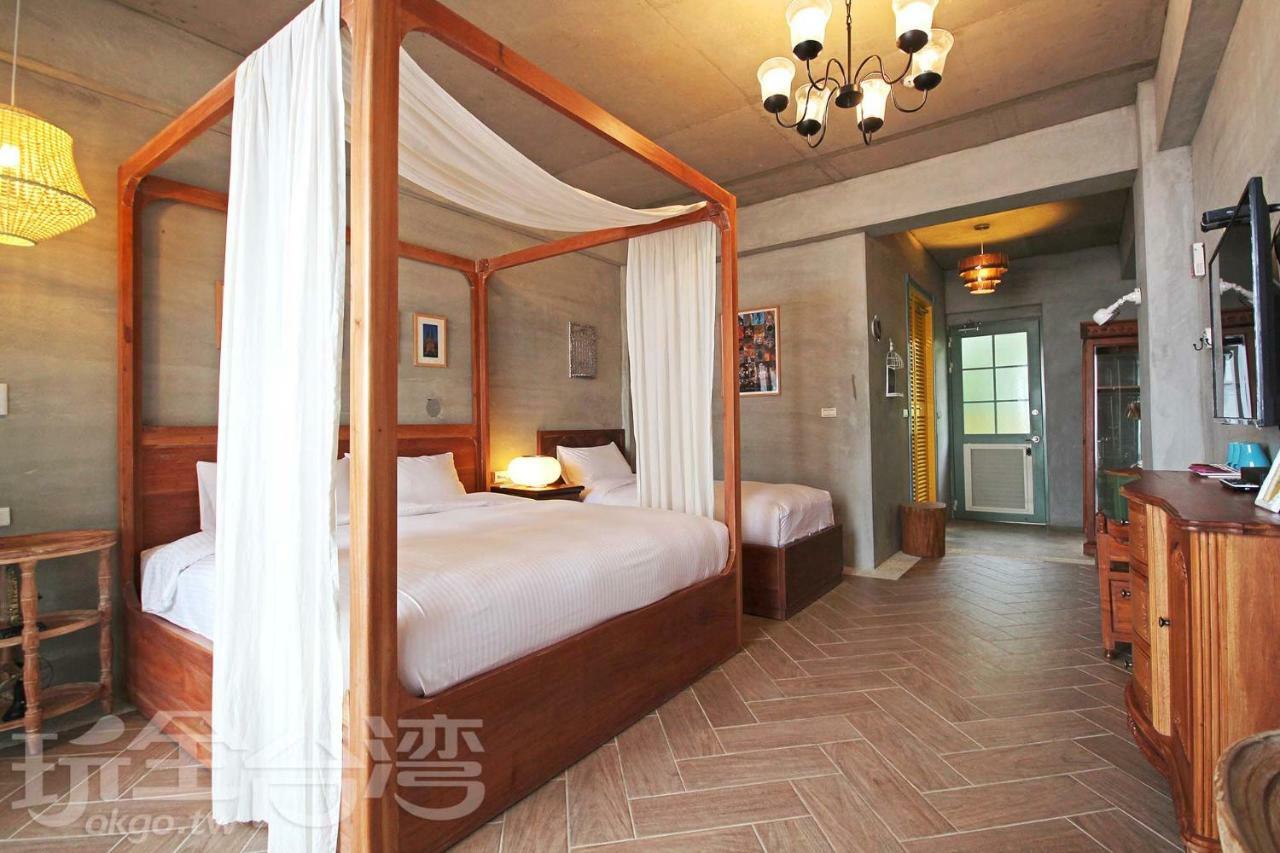 Bed and Breakfast Moose & Squirrel Ren'ai Esterno foto